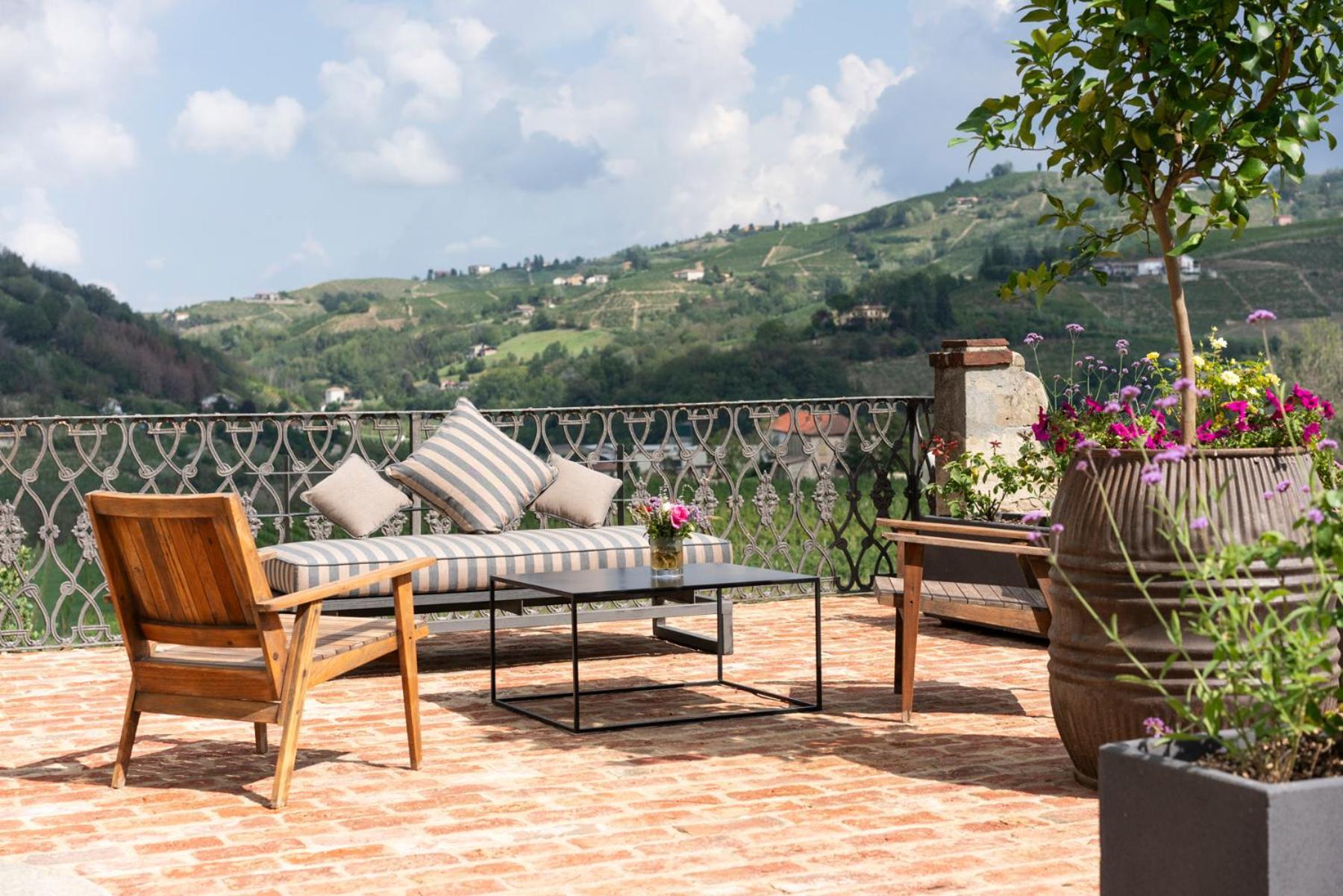 Vigne Di Fagnano 1709 Eco Relais Guest House Santo Stefano Belbo Exterior photo